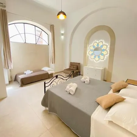 Dimora Al Convitto Palmieri Apartment Lecce Exterior photo